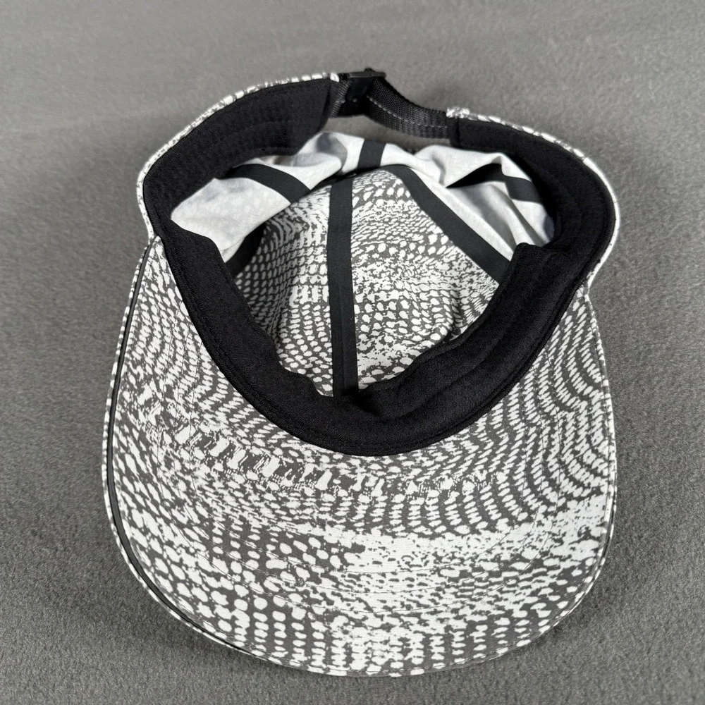 Lululemon Days Shade Water-Repellent Ball Cap‎ Mens Snakeskin Strapback Outdoor